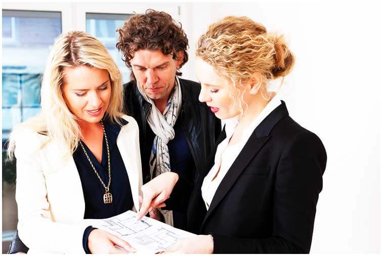 Which Shop Fittings Are Right for Your Shop