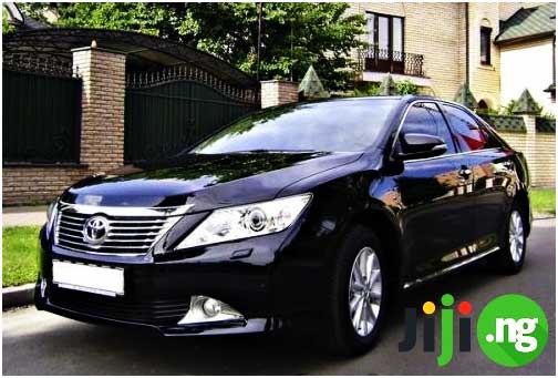 Reasons to Fall In Love With Toyota Camry 2012